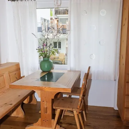 Casa La Roda Nr 5 Ursin *
